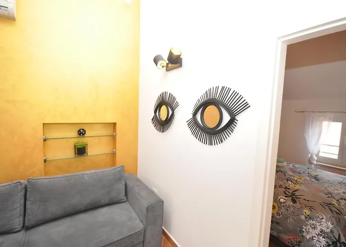 Kala Main Square * 포레치