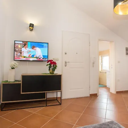 Kala Main Square Apartment