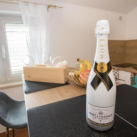 Kala Main Square Lägenhet Poreč